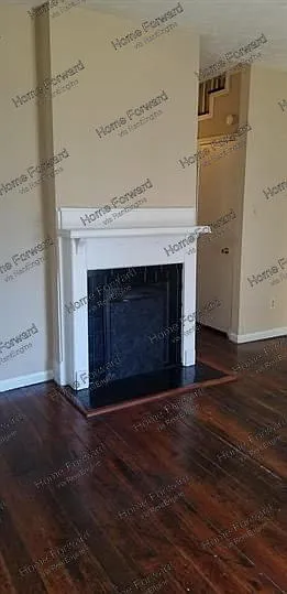 3 bed, 1.0 bath, 1000 sqft, $945 — Photo 3