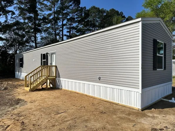 3525 E Elizabethtown Rd, Lumberton, NC