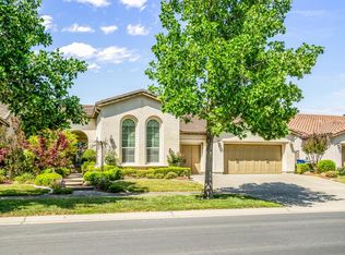 2507 Heritage Park Ln, Sacramento, CA 95835