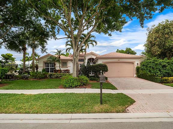3rd image of 11570 Puerto Blvd