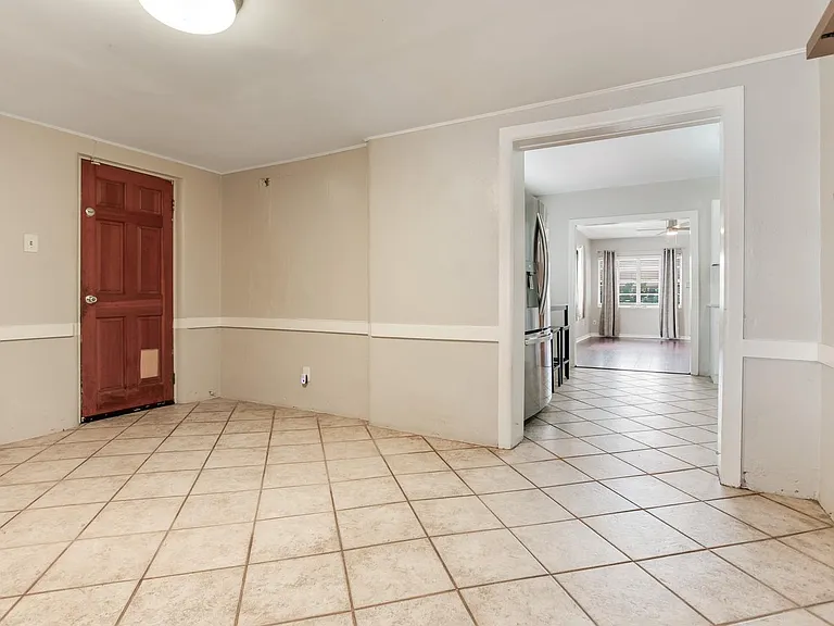 2514 W Gray St — Photo 34