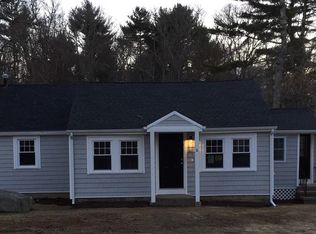 6 Aucoot Rd, Mattapoisett, MA 02739