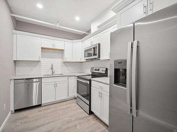 2nd image of 108 N Kensico Ave #7B