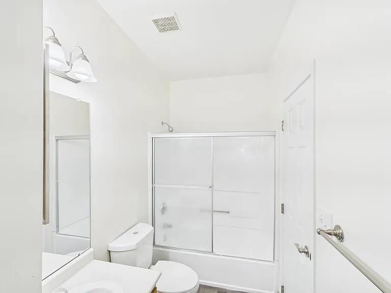Botanica Cottages Apartment Homes — Photo 34