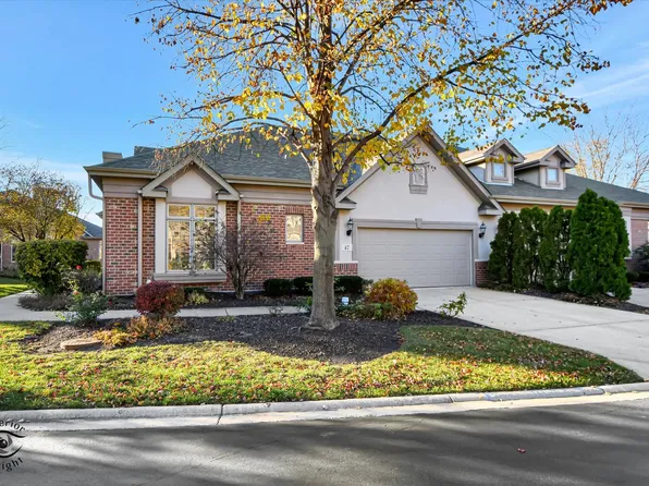 47 Shadow Creek Cir, Palos Heights, IL 60463