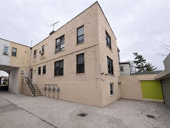 5th image of 3446 107th St