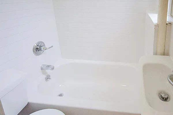 Rented by MySpaceNYC | media 7