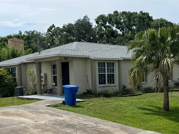 201 8th St NE #201/203, Ruskin, FL 33570