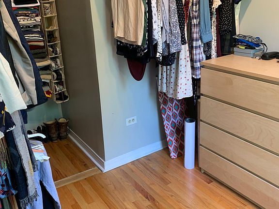 Walk-in Closet