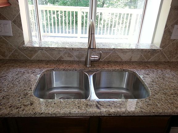 4th image of 2908 Woodbridge Creek Dr
