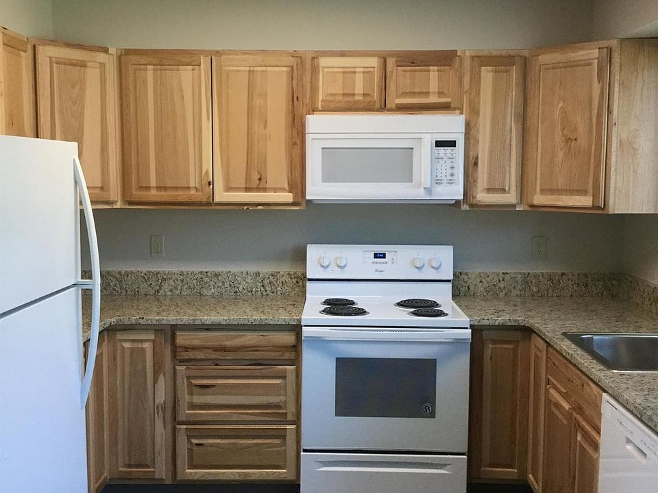 2nd image of 530 W Hartley Ave