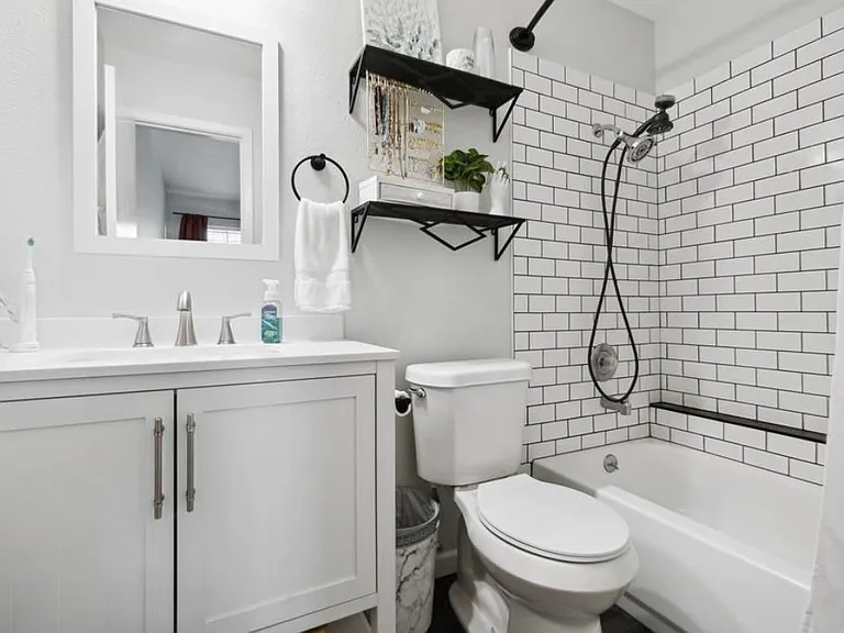 11404 Walnut Ridge Dr #10 — Photo 10