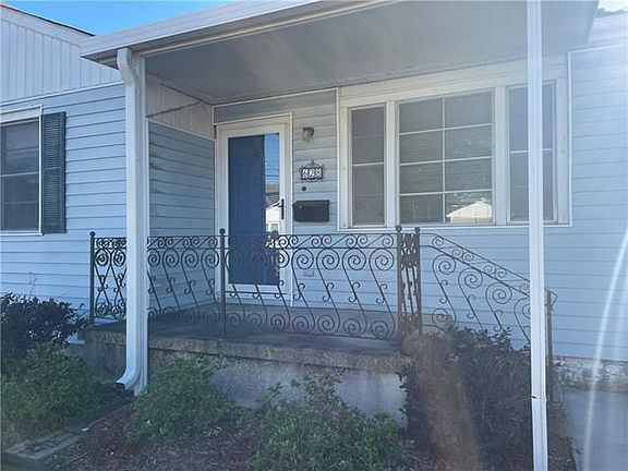2nd image of 628 Harang Ave