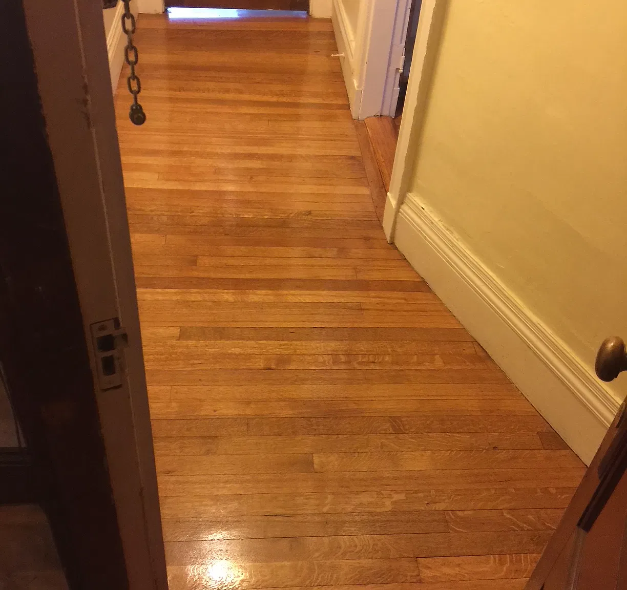 2 bed, 900 sqft, $2,600 — Photo 3