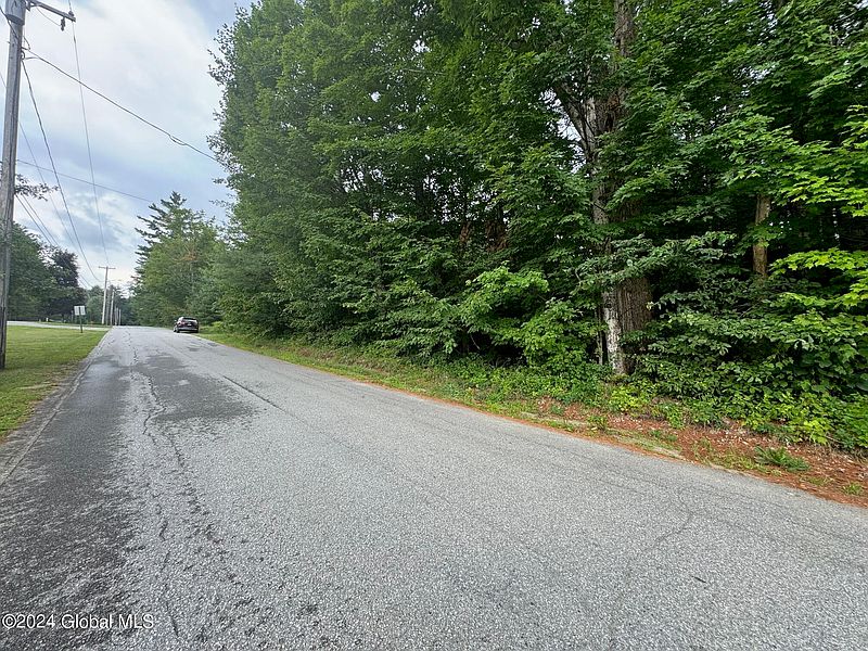 2nd image of L18 Beach Road