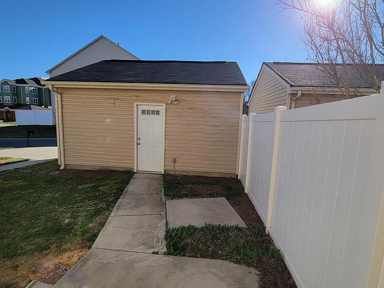 6824 Creft Cir — Photo 6