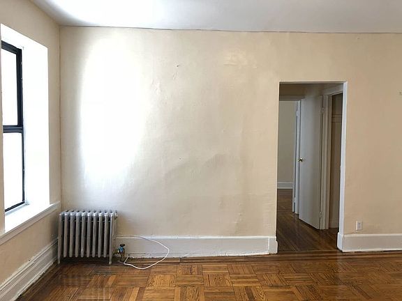 4th image of 1010 President St APT 3C