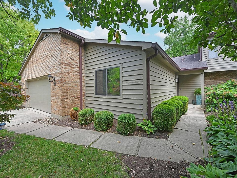 1st image of 61 Evergreen Cir