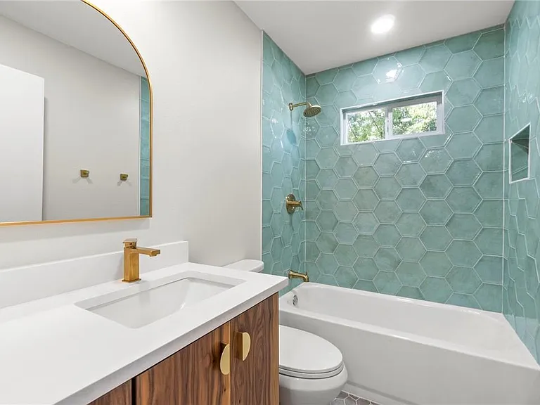 1509 Braes Ridge Dr #A — Photo 8