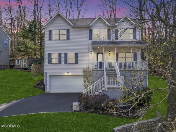 26 Grand Tour, Highlands, NJ 07732