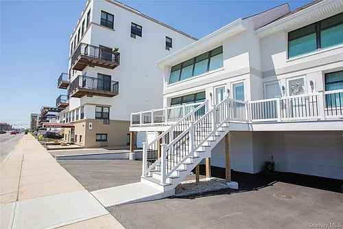 521 W Broadway #B Photo 1