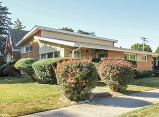 1500 S Crescent Ave, Park Ridge, IL 60068