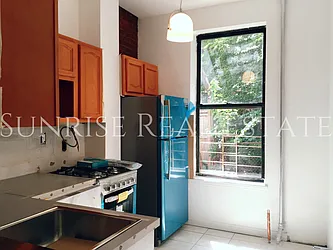 Rented by Sunrise Real Estate