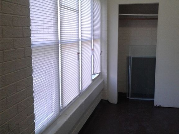 4th image of 736 N Menard Ave #3