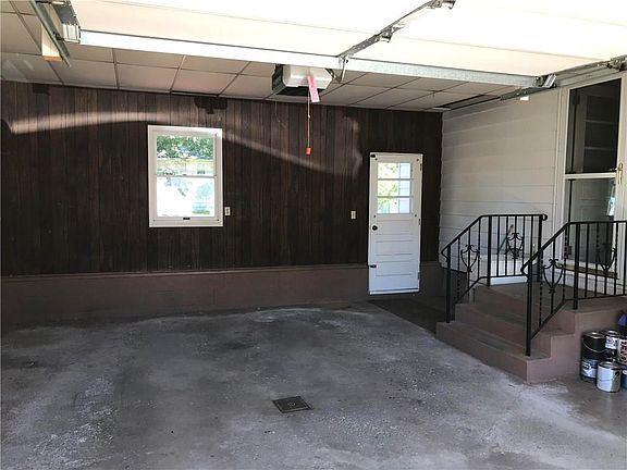 4th image of 2909 Morningside Dr