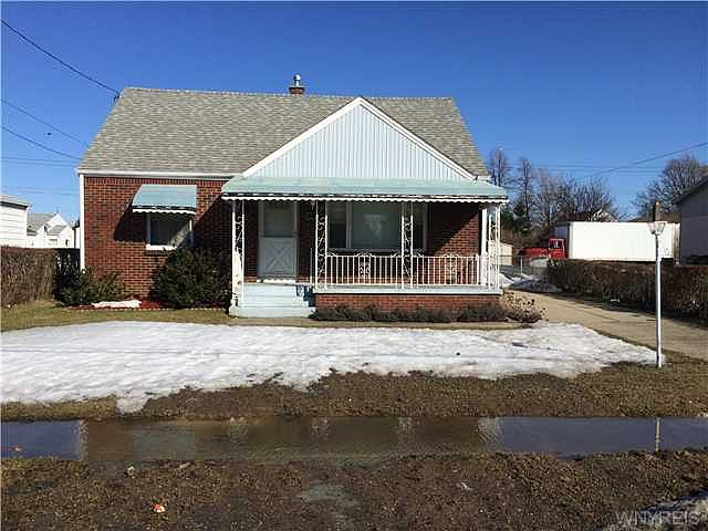 1st image of 221 Shanley St