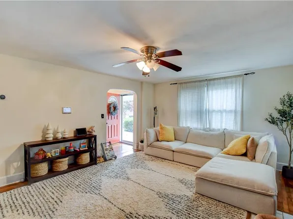 151 Lenox Ave, Norfolk, VA 23503