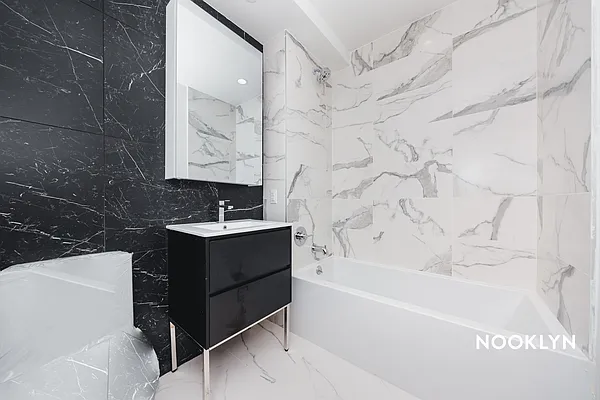 Rented by Nooklyn NYC LLC | media 32