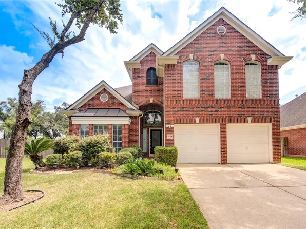 15314 Amesbury Ln, Sugar Land, TX 77478