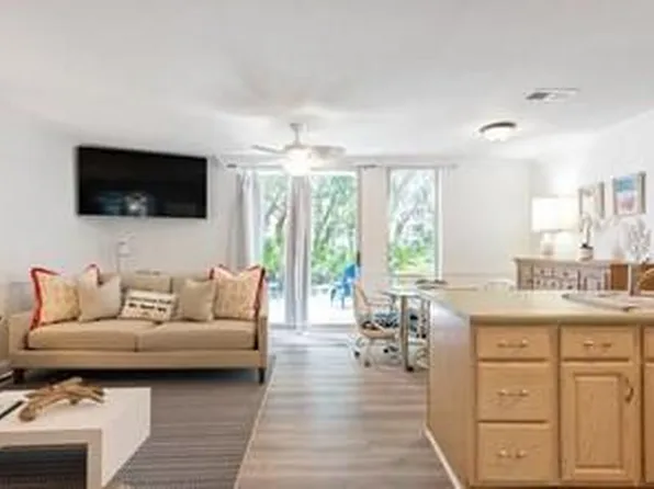 1175 N Beachview Dr #203, Jekyll Island, GA 31527