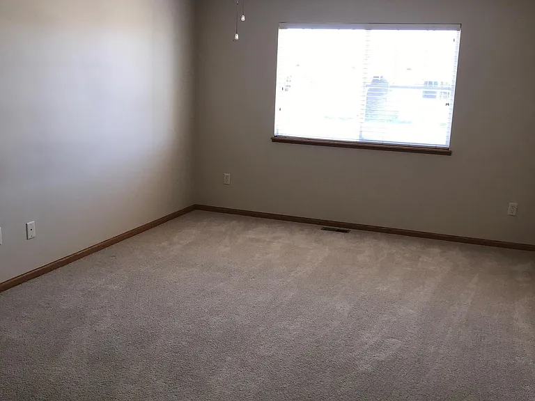5810 NW 14th Ct — Photo 10