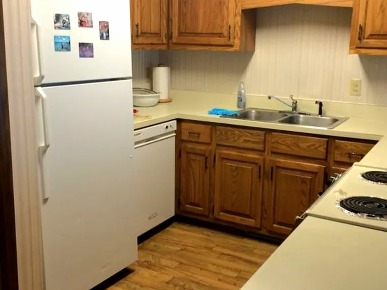 232 Hendrix Dr #232 — Photo 4