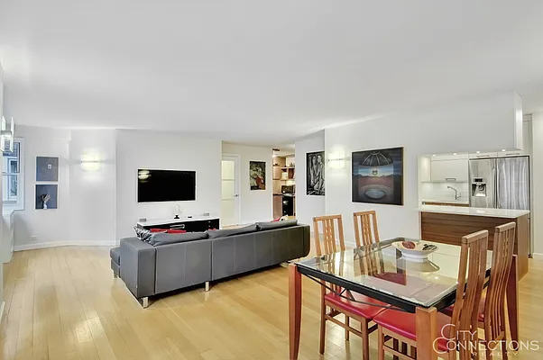 Sold by City Connections Realty | media 19