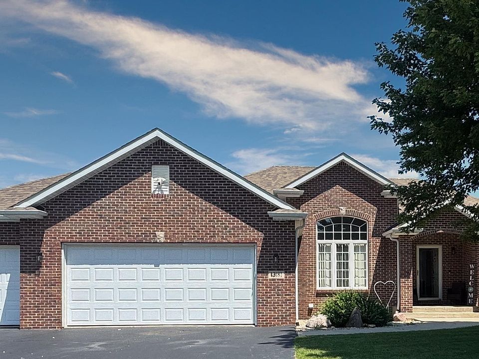 1st image of 13181 Springhill Dr