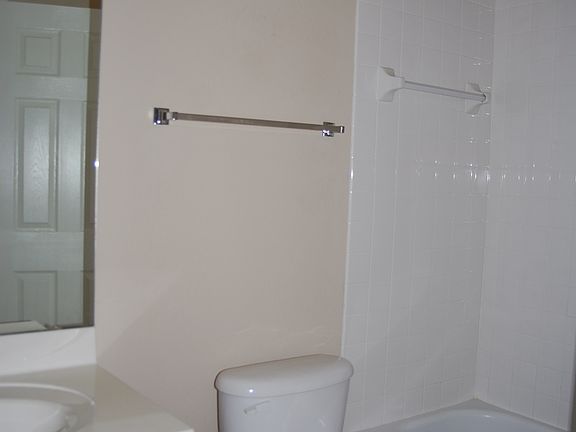 3rd image of 10291 English Manor Dr