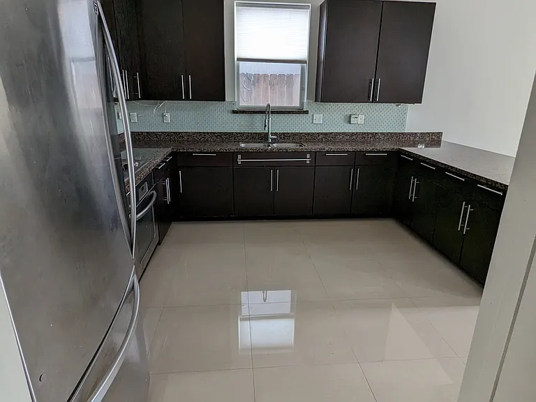 5211 Shalom Dr — Photo 12