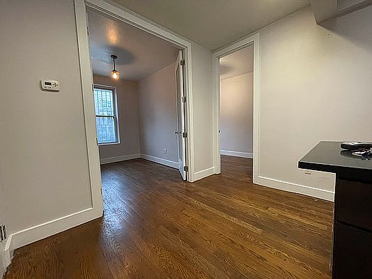 3rd image of 1914 Pacific St #1F