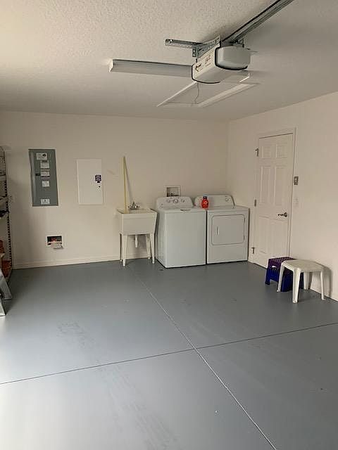 1st image of 3038 Gulfport Ct