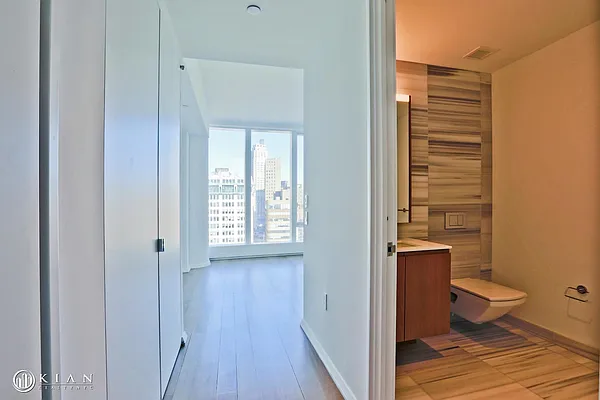 Rented by Kian Realty | media 37