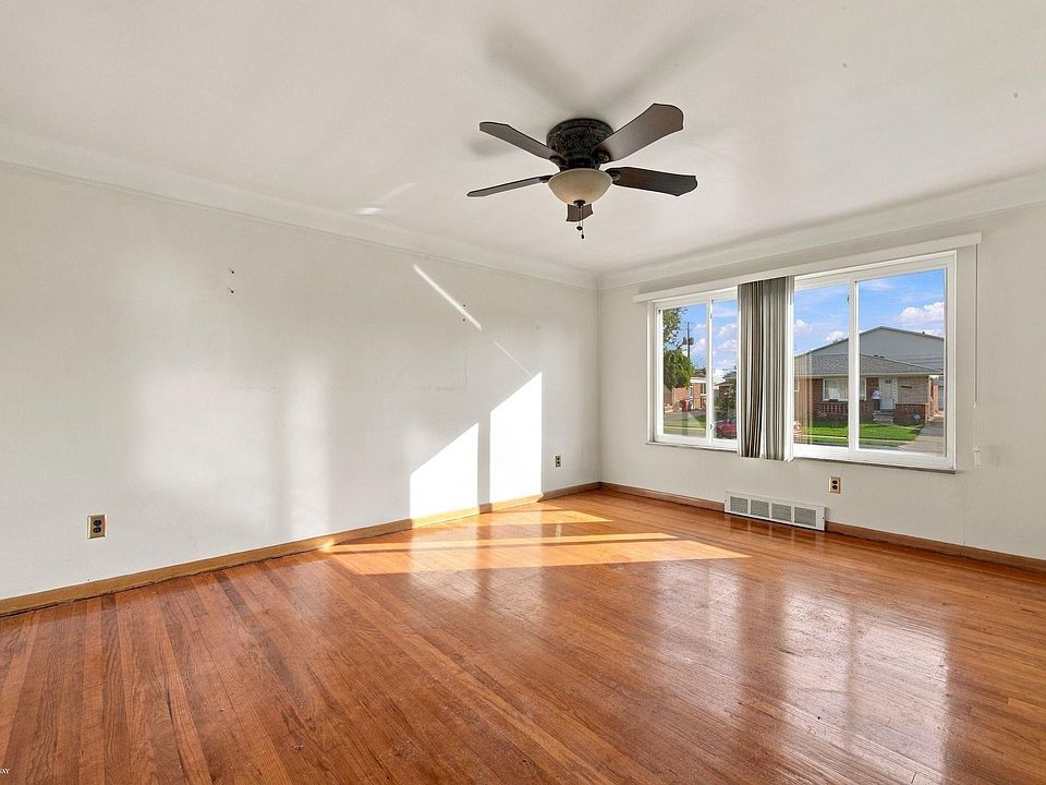 17151 Wilson Ave, photo 5