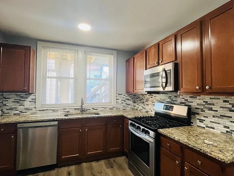 271 South Allen St — Photo 1