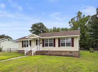 10 Langley Cir, Portsmouth, VA 23701