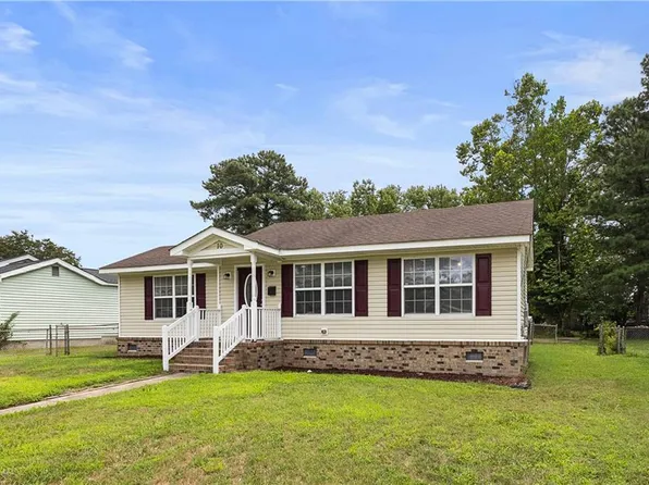 10 Langley Cir, Portsmouth, VA 23701