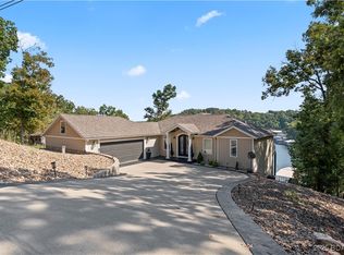 1000 Linn Creek Rd, Lake Ozark, MO 65049