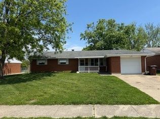200 Marilee Dr, New Lebanon, OH 45345