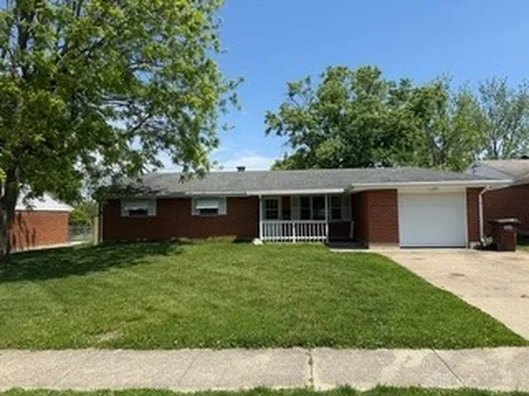 200 Marilee Dr, New Lebanon, OH 45345